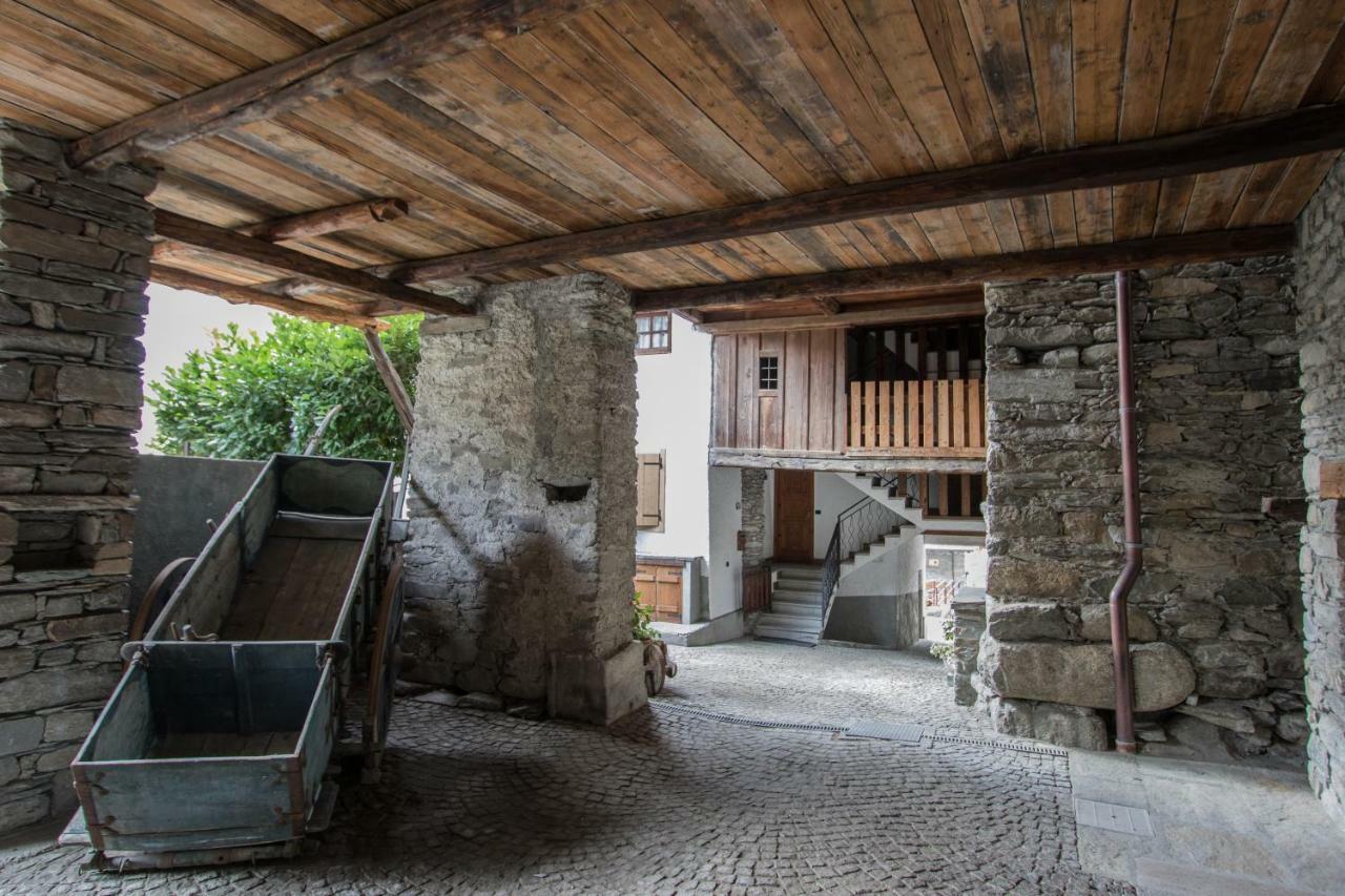 Maison De Meuny Courmayeur Buitenkant foto