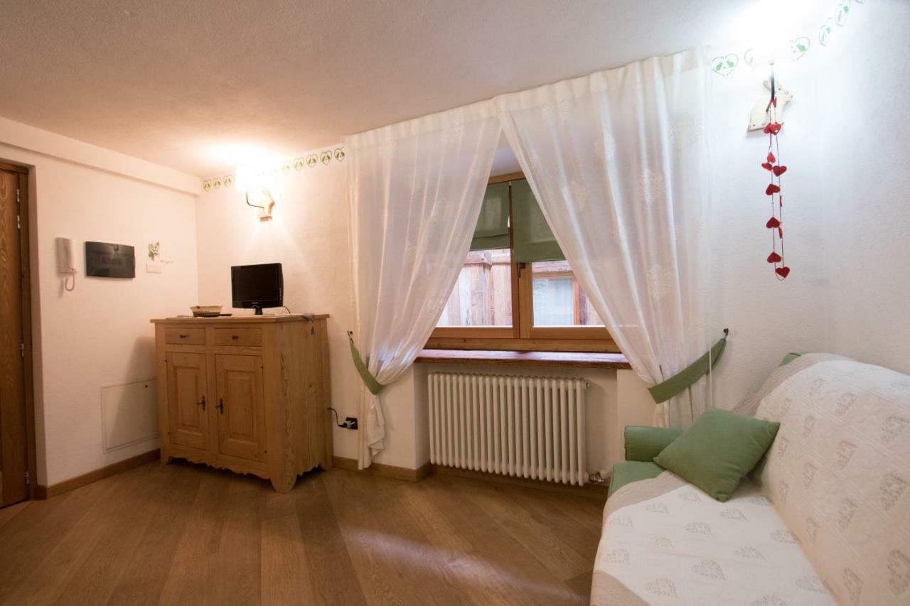 Maison De Meuny Courmayeur Buitenkant foto
