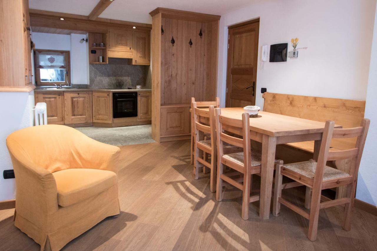 Maison De Meuny Courmayeur Buitenkant foto