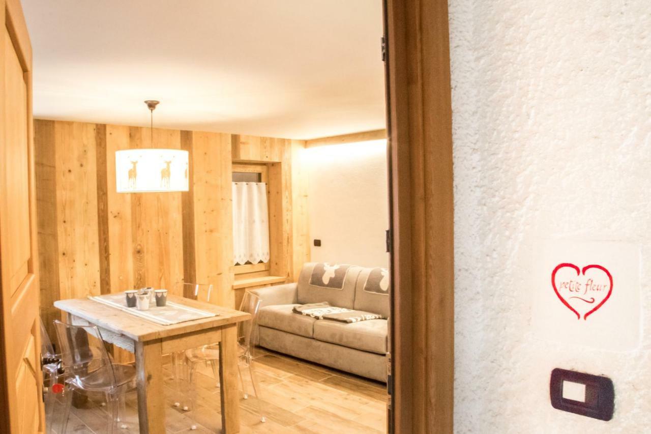 Maison De Meuny Courmayeur Buitenkant foto